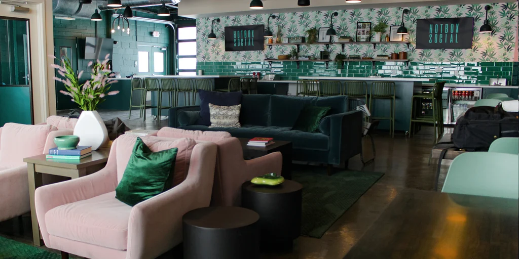 Cannabis Consumption Lounge 